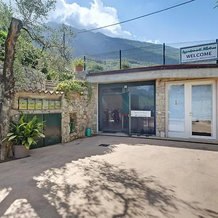 Assenza 9 * ברנצונה סול גארדה